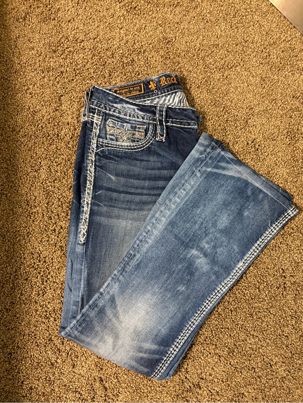 Size 31 Women Rock Revival Dark/faded Blue Embellished Pocket flare leg Jeans - Picture 5 of 8